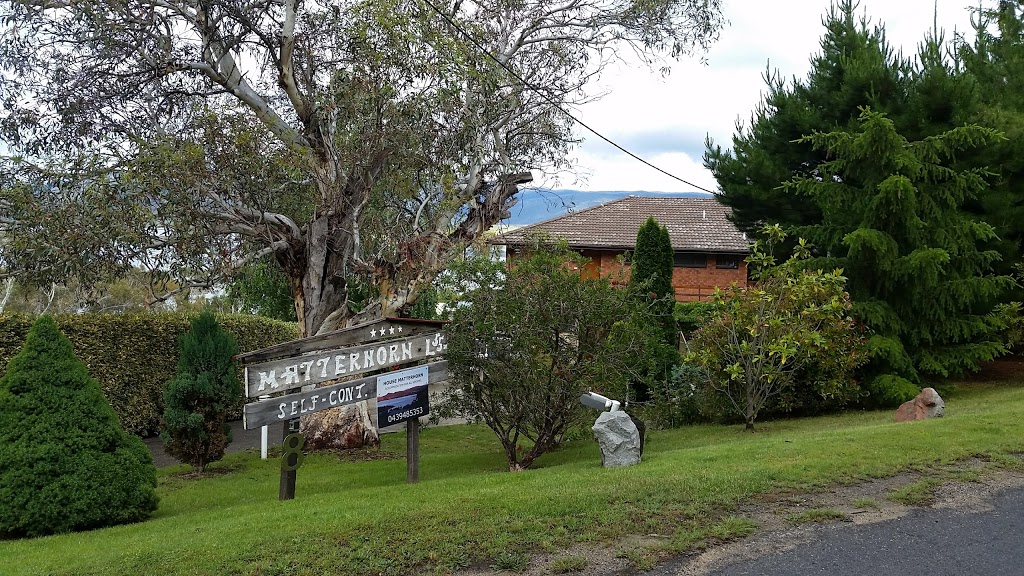 House Matterhorn | lodging | 8 Camira Ave, East Jindabyne NSW 2627, Australia | 0439485353 OR +61 439 485 353