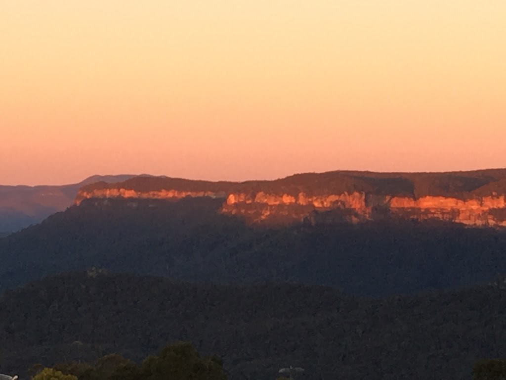 Windradyne Boutique Bed & Breakfast | 6 Cliff Dr, Katoomba NSW 2780, Australia | Phone: (02) 4782 9999