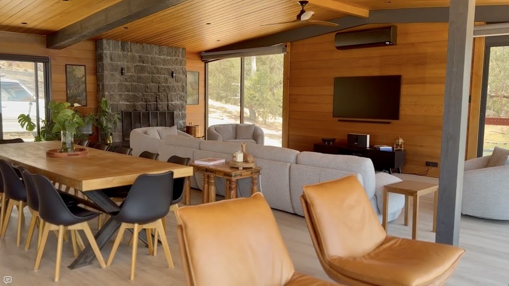 ODeer On the Point Accommodation | 20 Andrew Ct, Taylor Bay VIC 3713, Australia | Phone: 0407 812 536