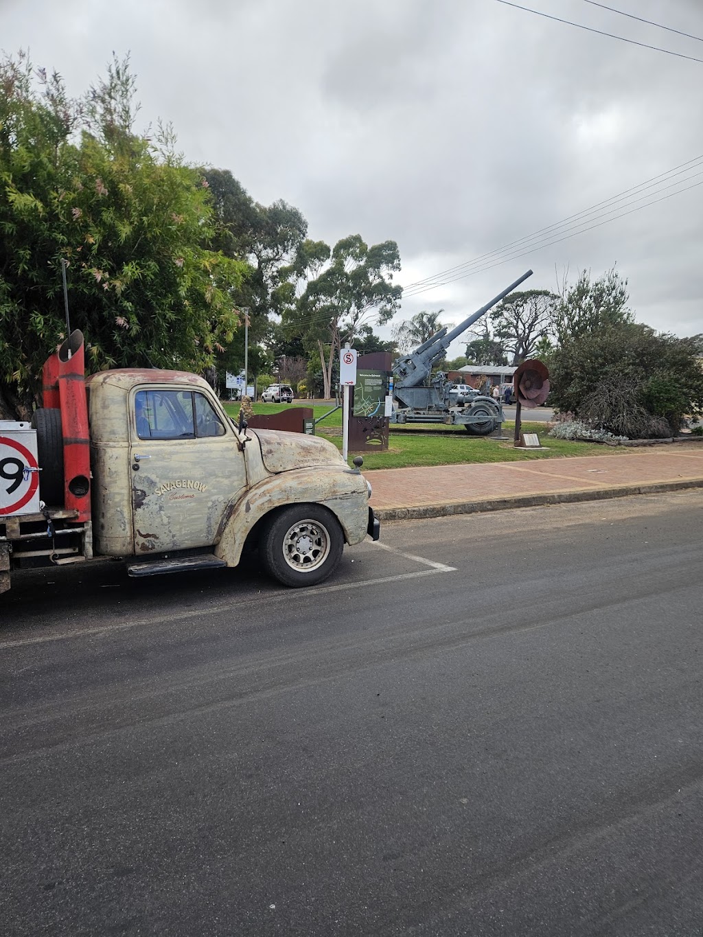 Balmoral Bowls Club | 26 Glendinning St, Balmoral VIC 3407, Australia | Phone: (03) 5570 1140