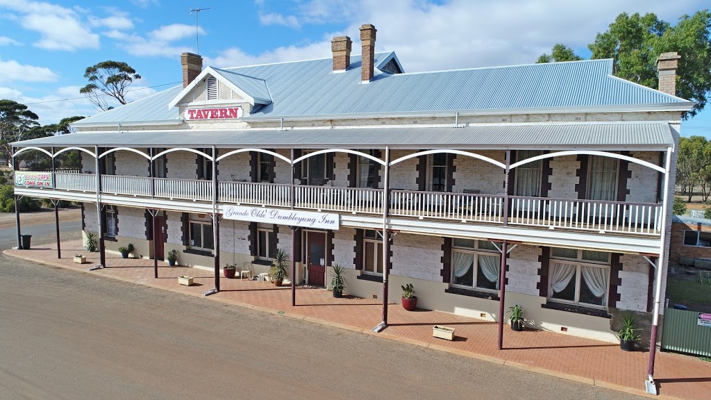 Grande Olde Dumbleyung Inn | 1 Bartram Rd, Dumbleyung WA 6350, Australia | Phone: (08) 9863 4817