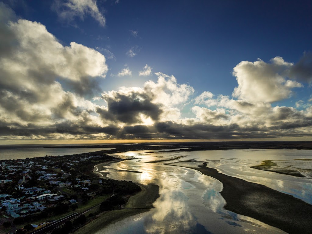 Ocean Grove Fishing Charters | Boat Ramp, Hesse St, Queenscliff VIC 3225, Australia | Phone: 0400 568 656