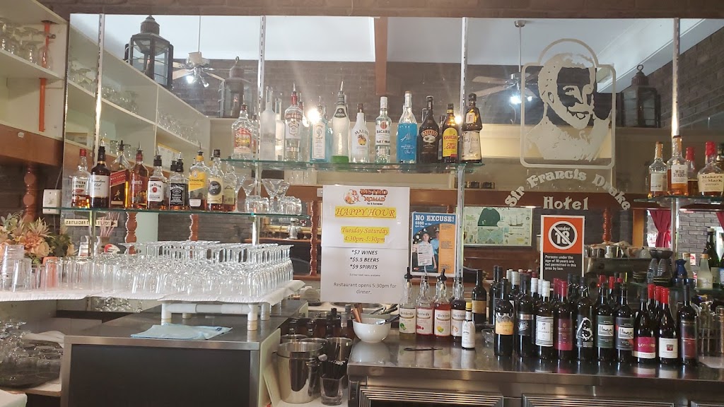 Bistro Nomad | 2259 Pacific Hwy, Heatherbrae NSW 2324, Australia | Phone: (02) 4987 1946