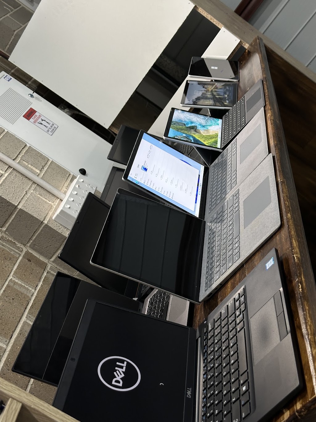 Latest Tech | 191 Crystal Palace Way, Leppington NSW 2179, Australia | Phone: 0413 563 400