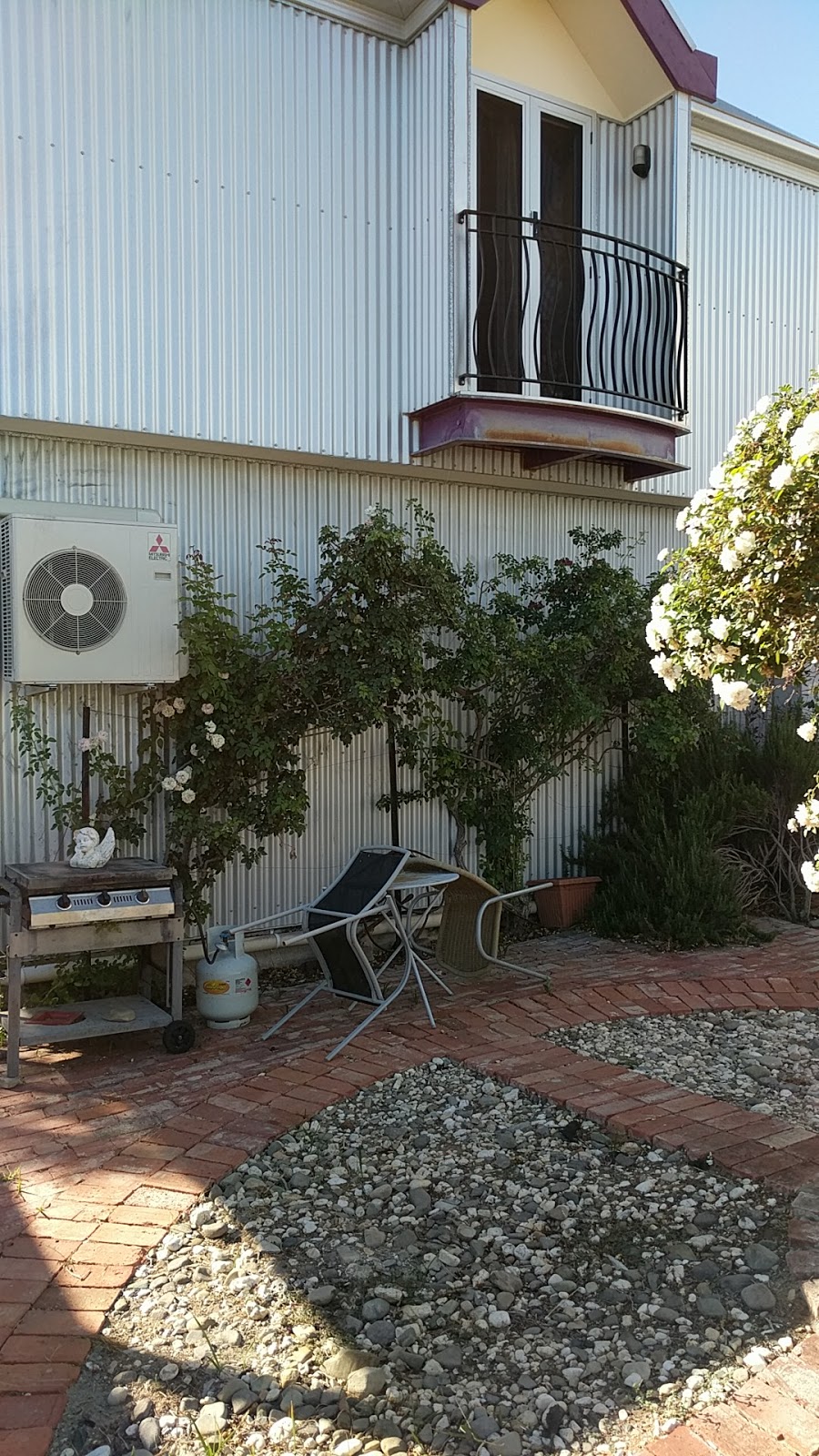 The Stable On Olive | lodging | 14 Olive Ave, Mildura VIC 3500, Australia