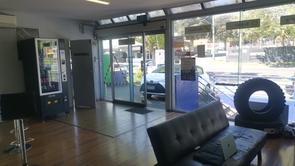 墨尔本修车 Surrey Tyre & Auto Care | car repair | 411 Canterbury Rd, Surrey Hills VIC 3127, Australia | 0452518283 OR +61 452 518 283