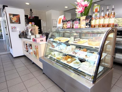 Blend Espresso Bar | cafe | Lakewood Shopping Centre, 3 Ocean Dr, Lakewood NSW 2443, Australia | 0438691526 OR +61 438 691 526