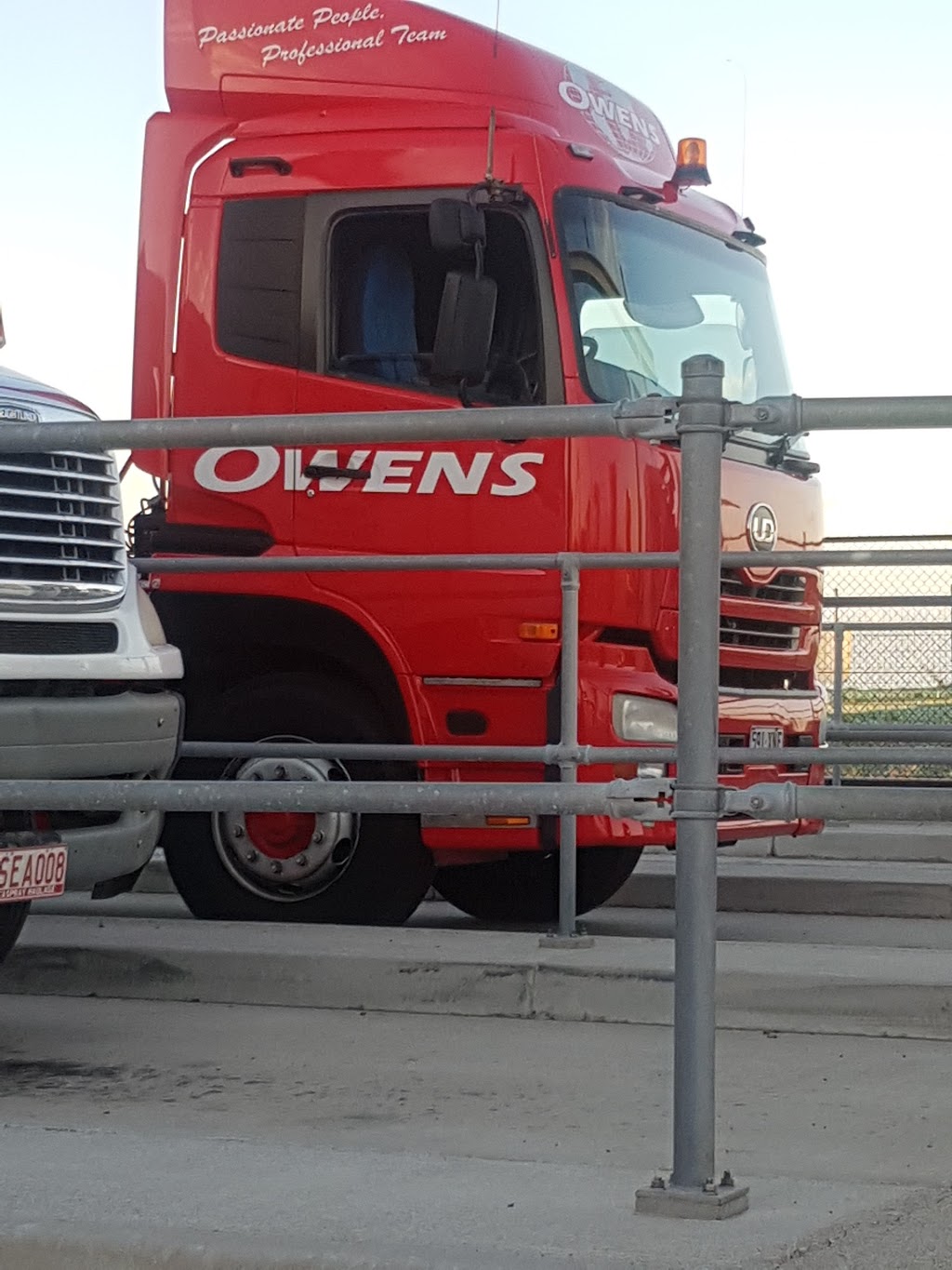 Owens Transport Pty Ltd | 4 Howard Smith Dr, Port of Brisbane QLD 4178, Australia | Phone: (07) 3895 6600