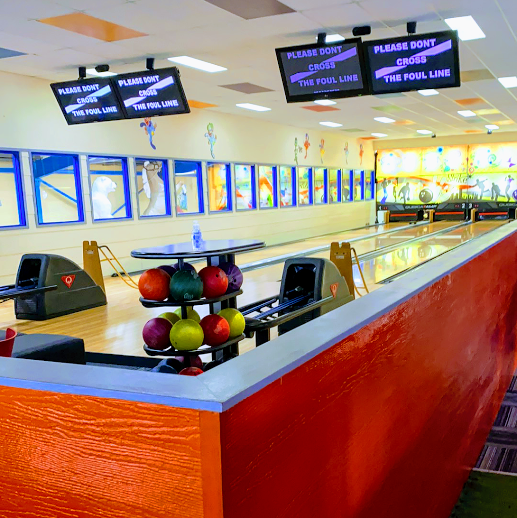 Rosbud Minigolf and bowling alley | 1223 Point Nepean Rd, Rosebud VIC 3939, Australia | Phone: (03) 5912 2444