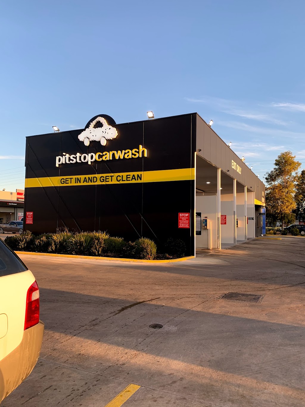 Pitstop Car Wash | car wash | 238 Curtis Rd, Munno Para West SA 5115, Australia | 0448506390 OR +61 448 506 390