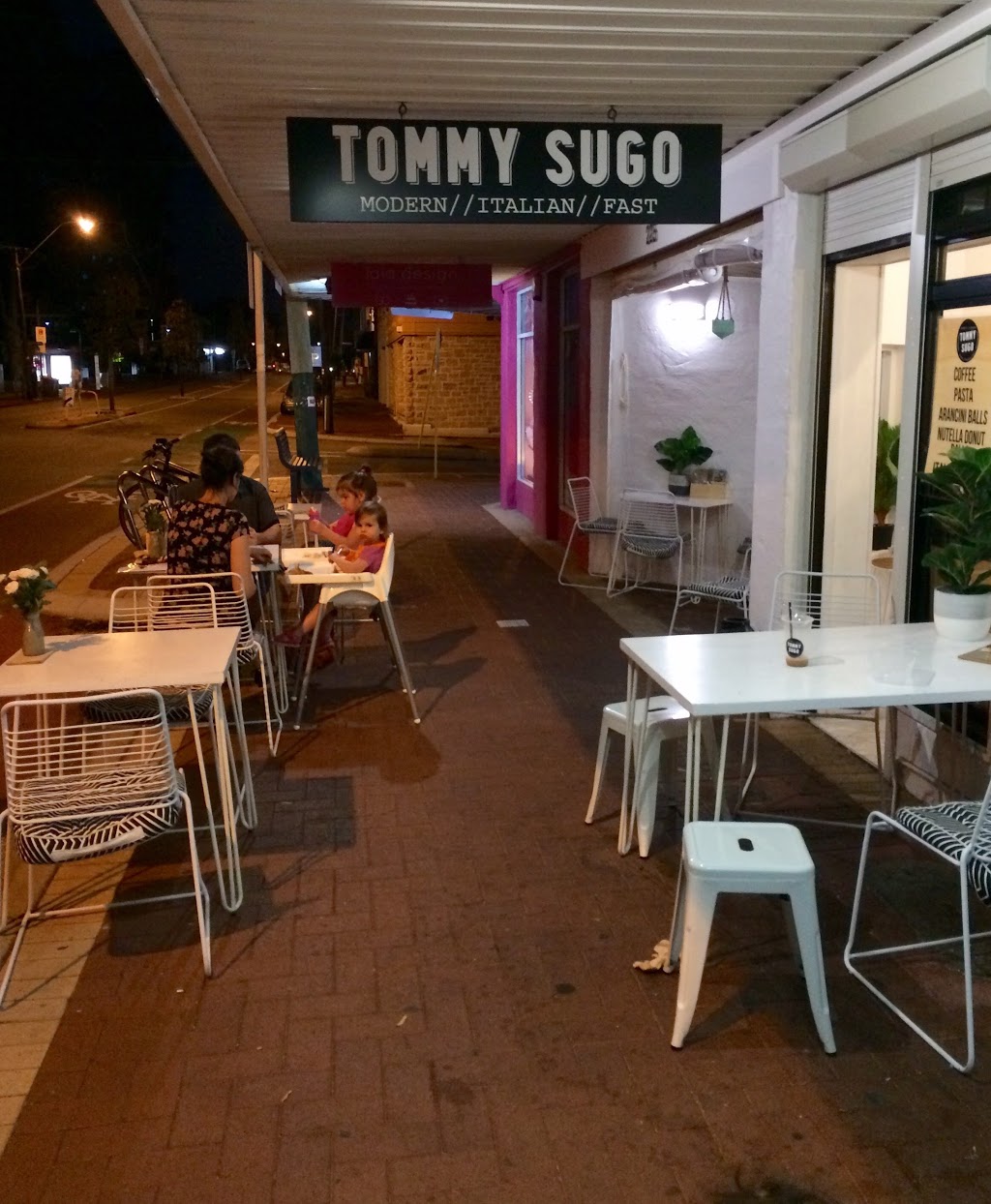 Tommy Sugo Italian Restaurant | restaurant | 225 Oxford St, Leederville WA 6007, Australia | 0894434418 OR +61 8 9443 4418