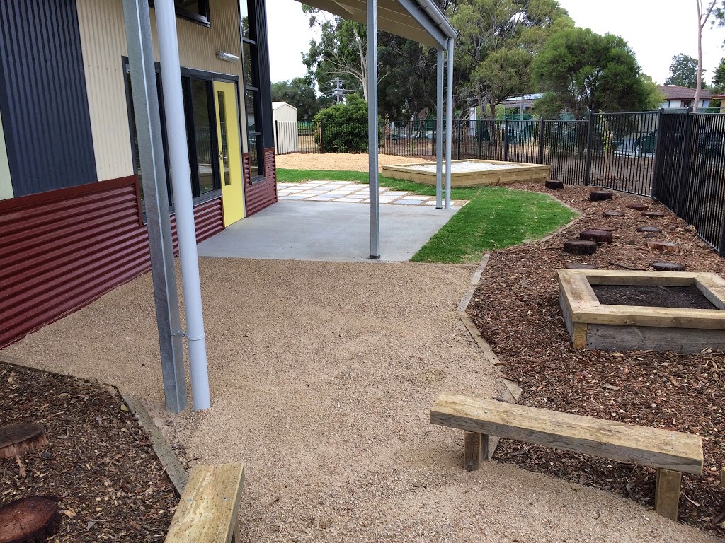 CPE Landscaping | 187 Allingham St, Golden Square VIC 3555, Australia | Phone: 0427 840 933