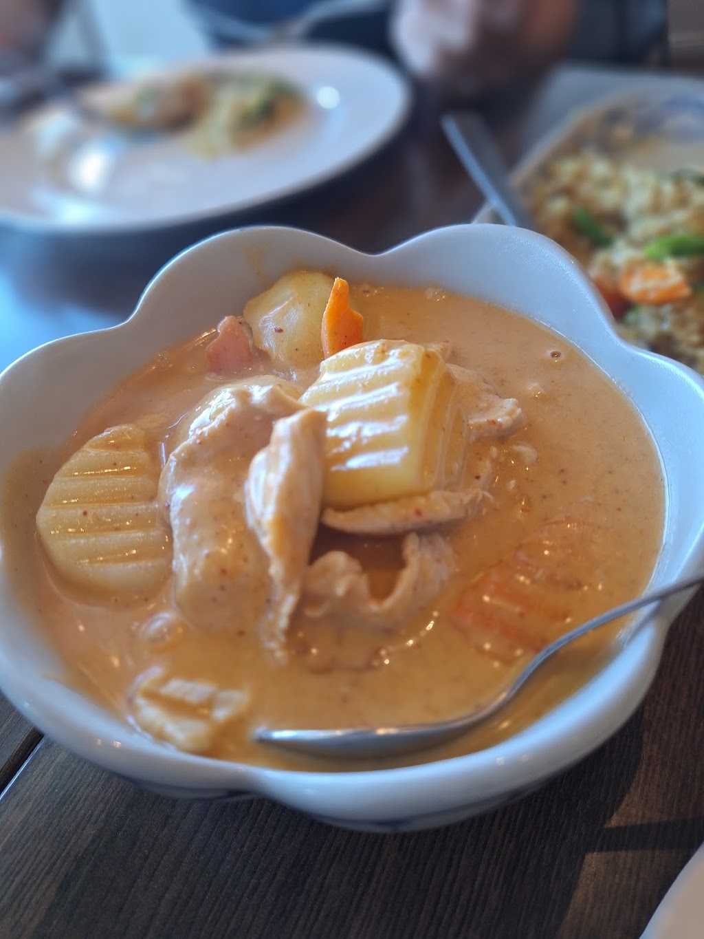 Thai Eat Restaurant (Doncaster East) | 986 Doncaster Rd, Doncaster East VIC 3109, Australia | Phone: (03) 9841 7588