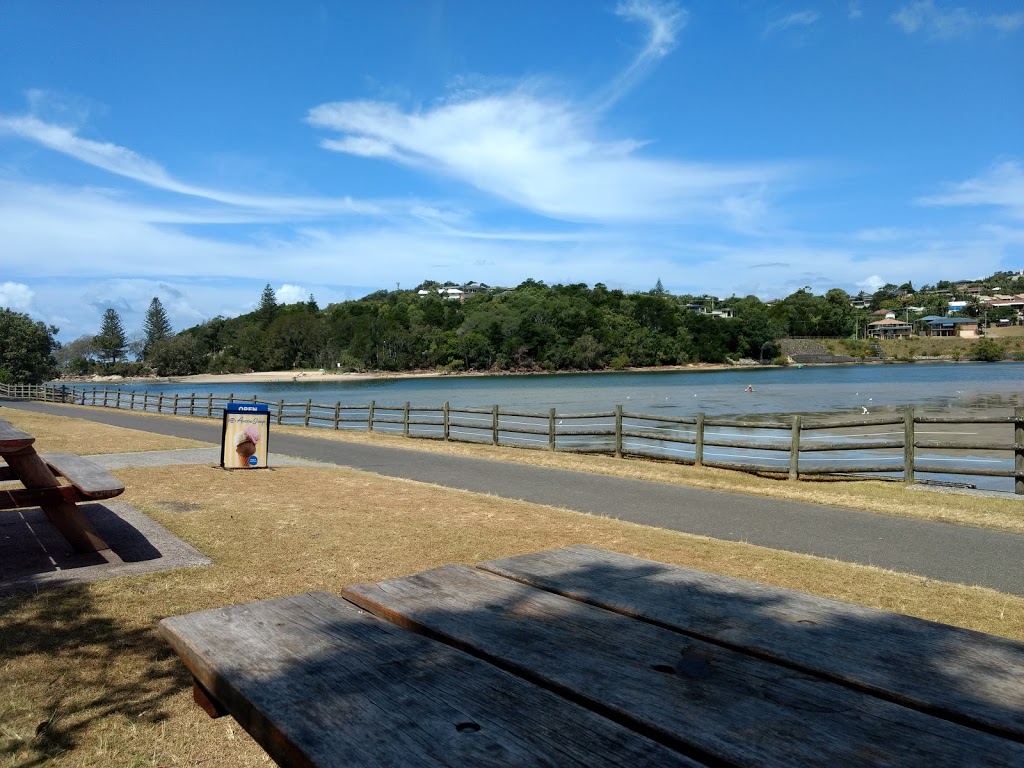 Riverfront Kiosk & Cafe | Park St, Evans Head NSW 2473, Australia | Phone: (02) 6682 5845