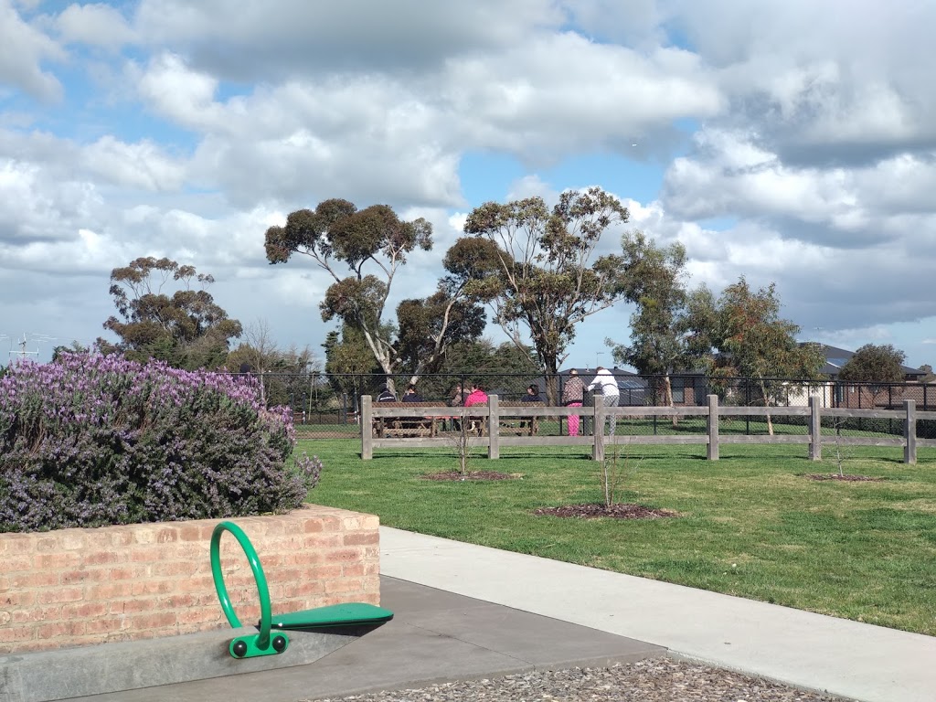 Pasadena Dog Park | park | Clyde VIC 3978, Australia