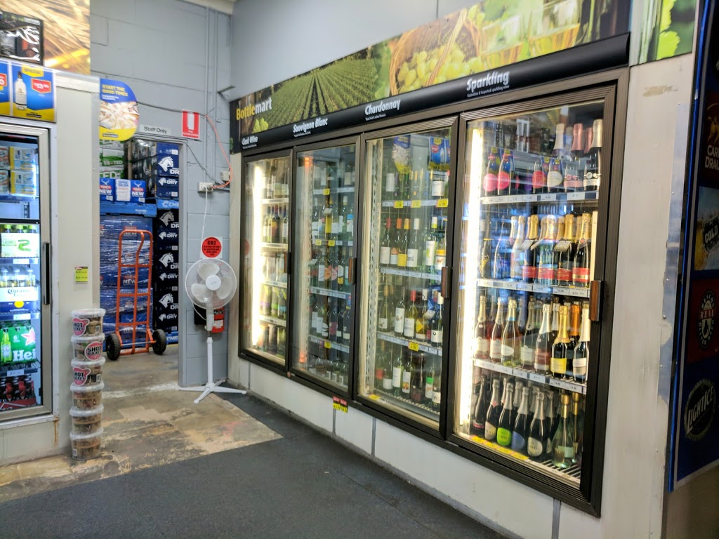 Briggs Bottlemart | store | shop 10-12/30 Day St, Colyton NSW 2760, Australia | 0296238680 OR +61 2 9623 8680