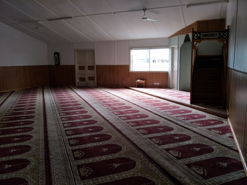 Turkish Islamic Association of Bundaberg | mosque | 76A Hanbury St, Bundaberg North QLD 4670, Australia | 0741515735 OR +61 7 4151 5735