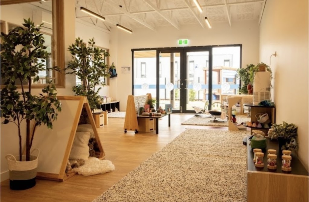 Bluebird Early Education Clyde North | Corner Thompsons Rd &, Laker Bvd, Clyde North VIC 3978, Australia | Phone: 1300 692 632