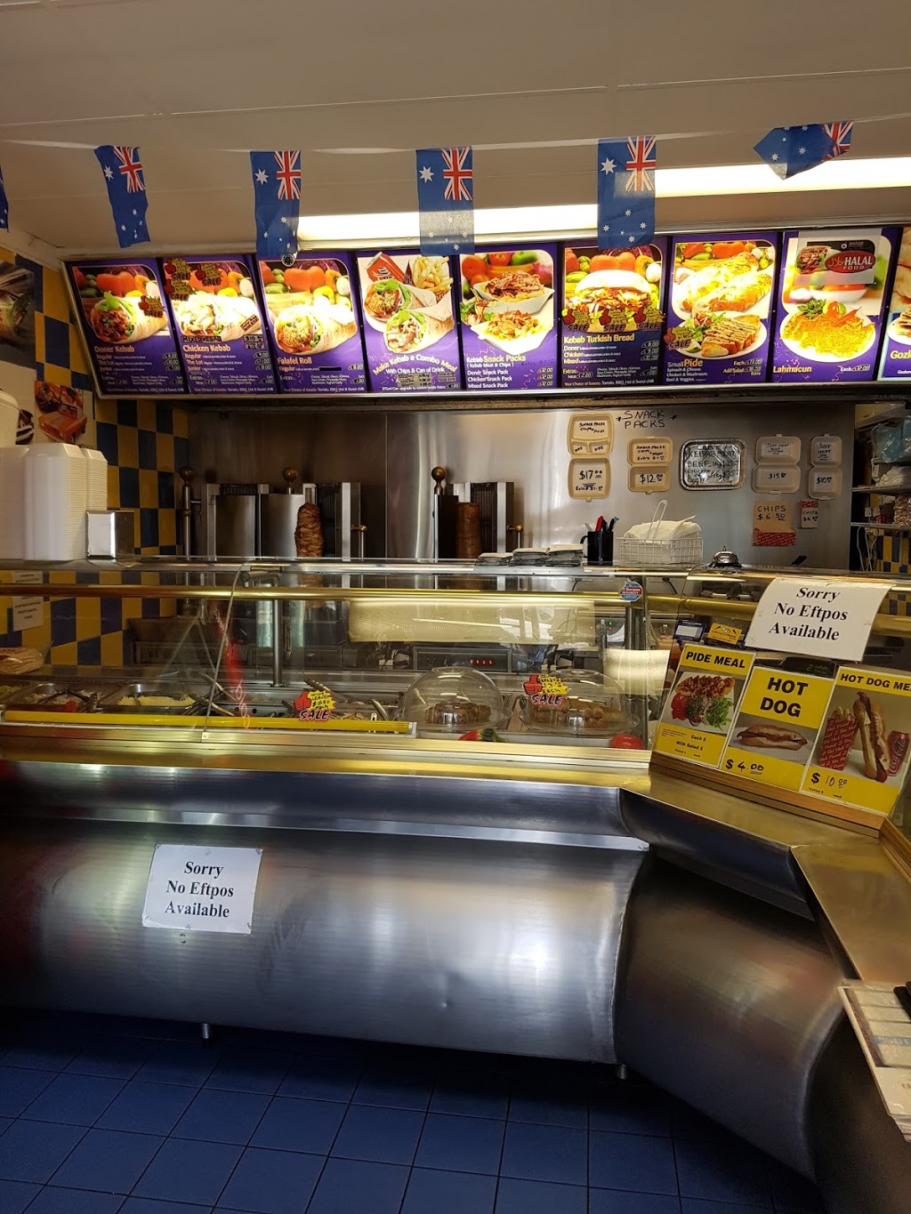 Kebab Express Cafe 2000 | meal takeaway | 6/72-74 King St, Warrawong NSW 2502, Australia | 0242740044 OR +61 2 4274 0044