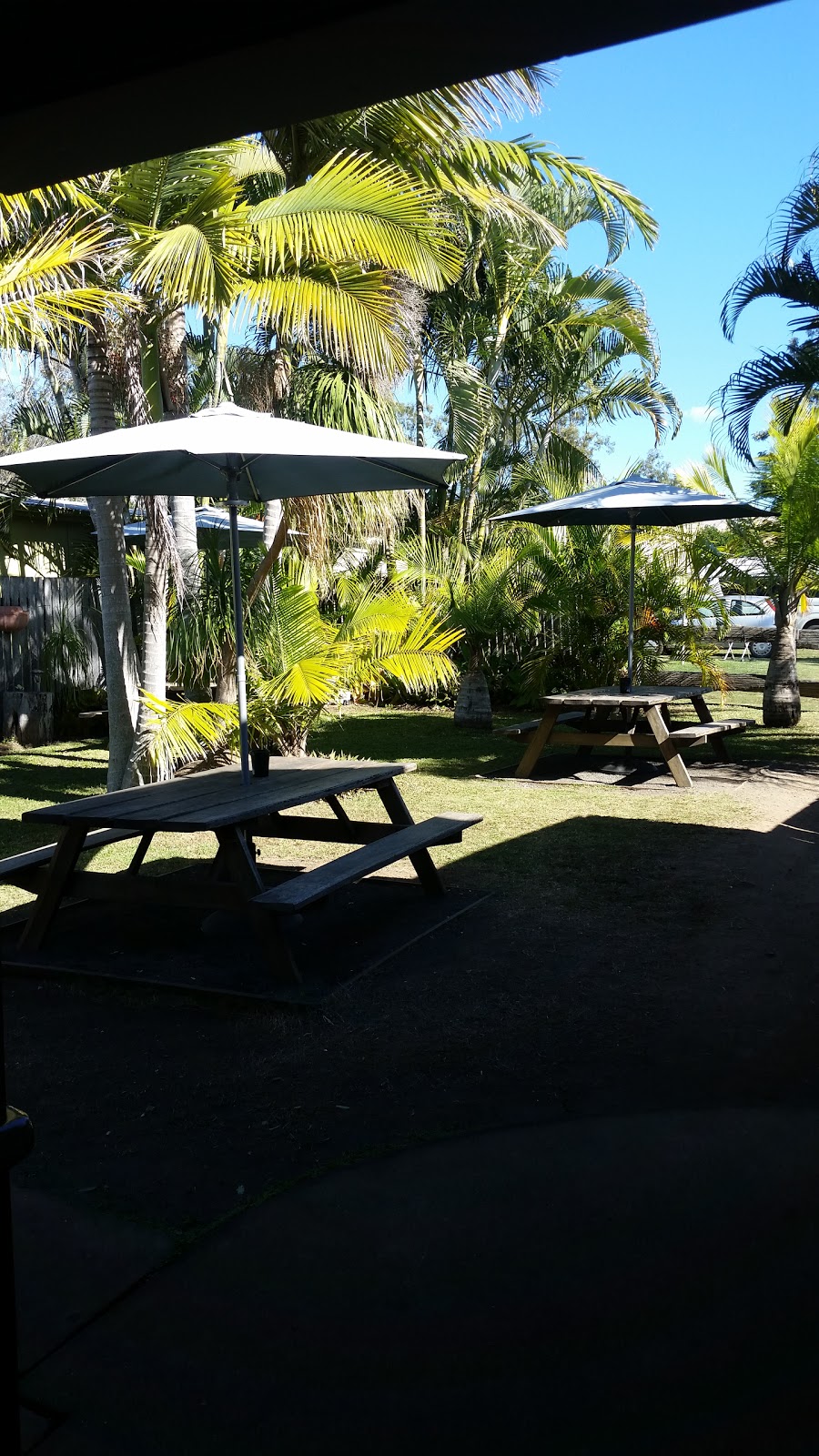 Highway Hotel | 73 Mulgrave St, Gin Gin QLD 4671, Australia | Phone: (07) 4157 2131