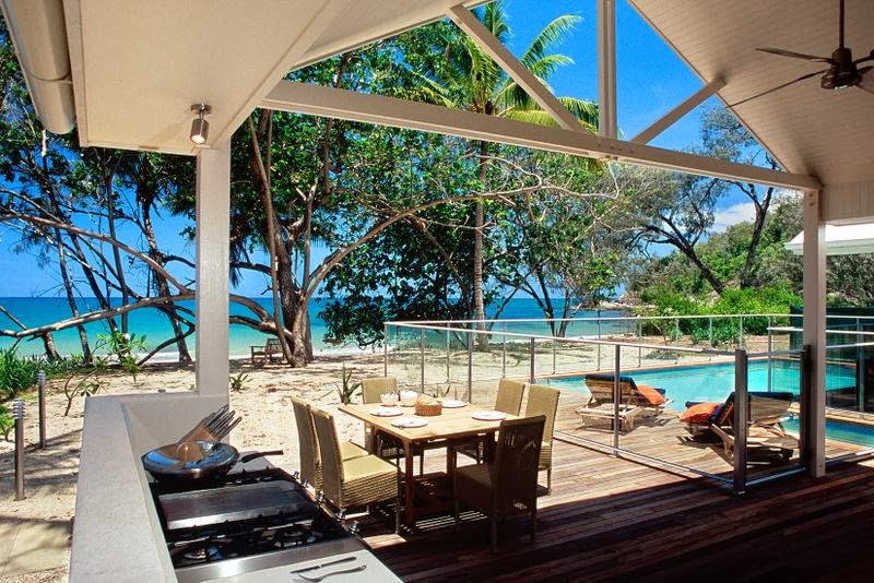 Tropical Havens Luxury holiday homes | lodging | 17 Theresa Cl, Cairns City QLD 4868, Australia | 0439679132 OR +61 439 679 132