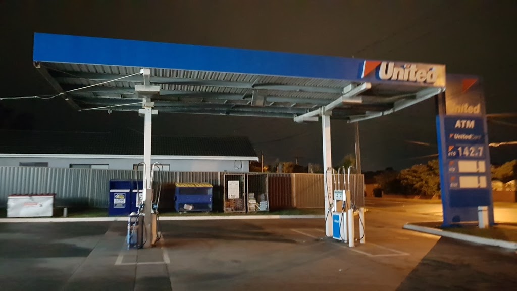 United | gas station | 745 Heatherton Rd, Springvale VIC 3171, Australia | 0395585522 OR +61 3 9558 5522