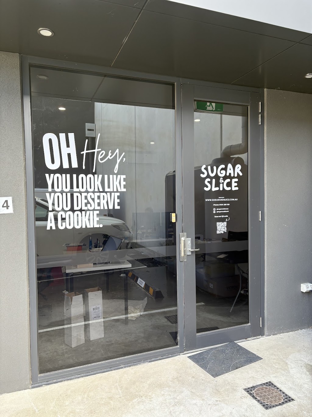 Sugar and Slice | 10 kadak Pl, Breakwater VIC 3219, Australia | Phone: 0494 336 729