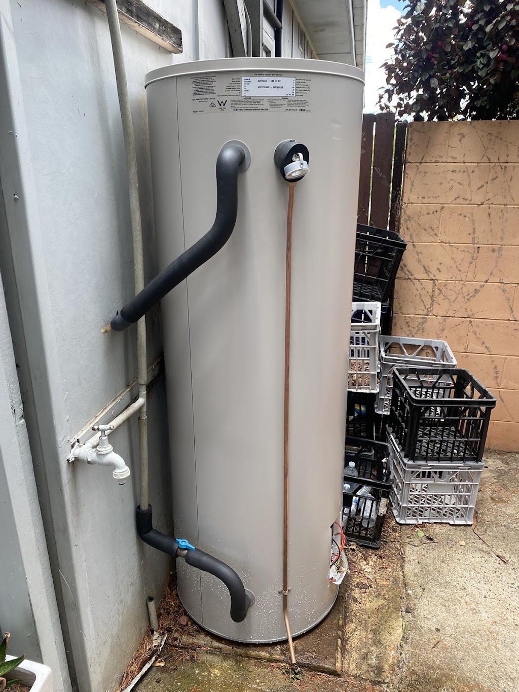 All Bases Plumbing Pty Ltd | 23 Icely St, Eglinton NSW 2795, Australia | Phone: 0406 269 334
