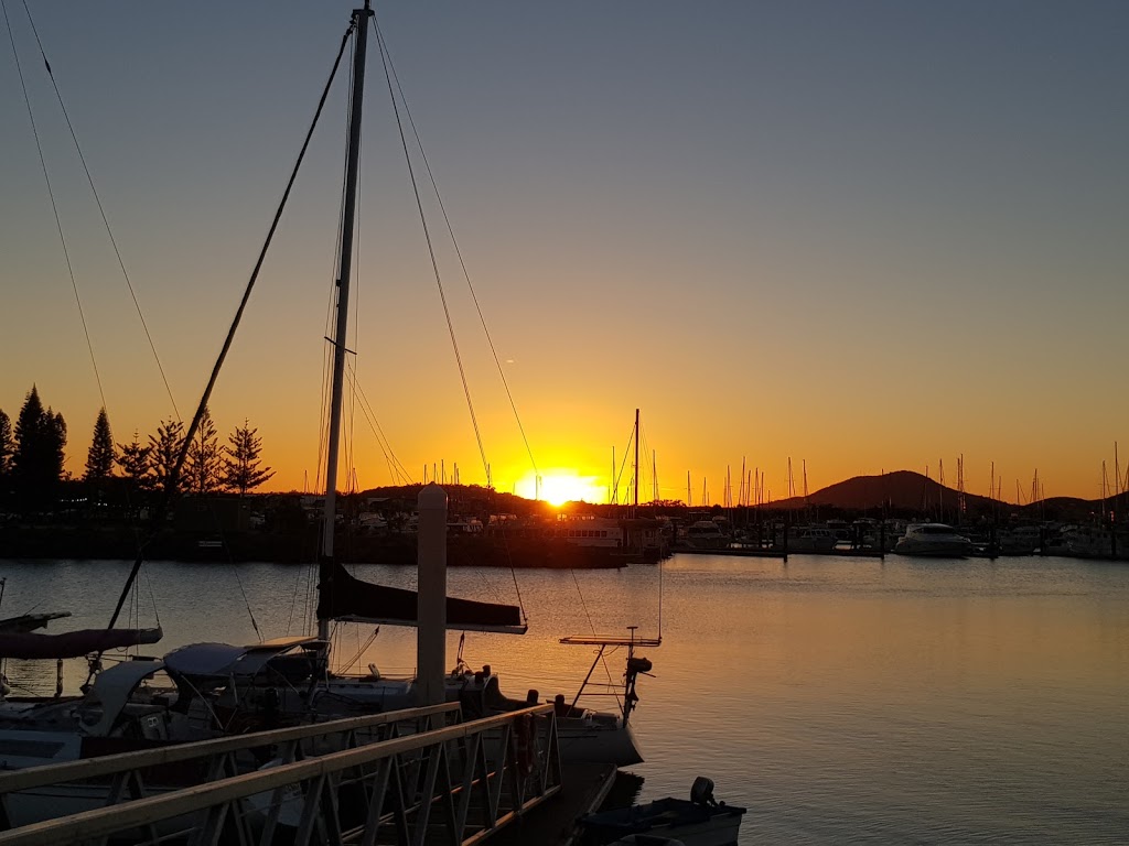 capricornia cruising yacht club reviews