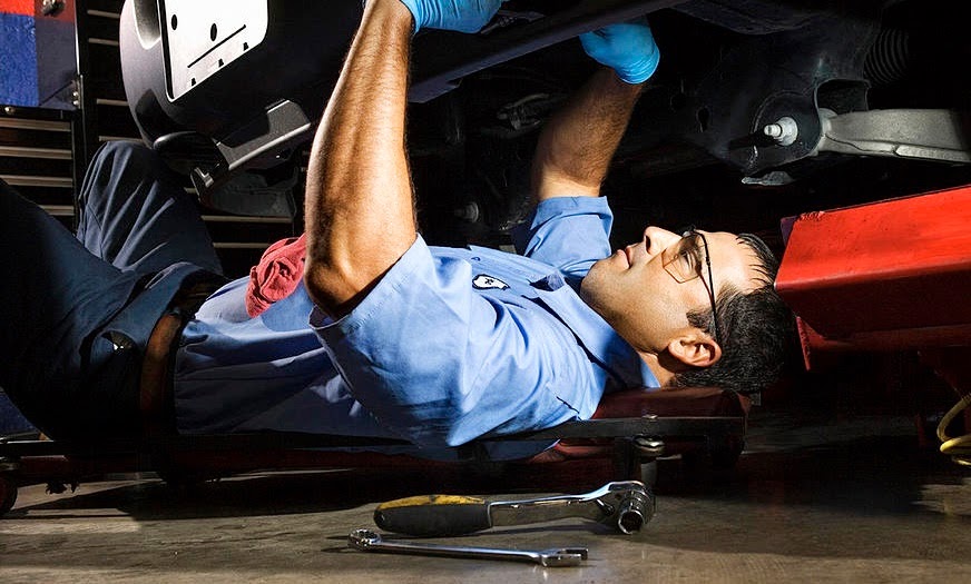 UK Autocare | car repair | 4/38 Prindiville Dr, Wangara WA 6065, Australia | 0893091641 OR +61 8 9309 1641