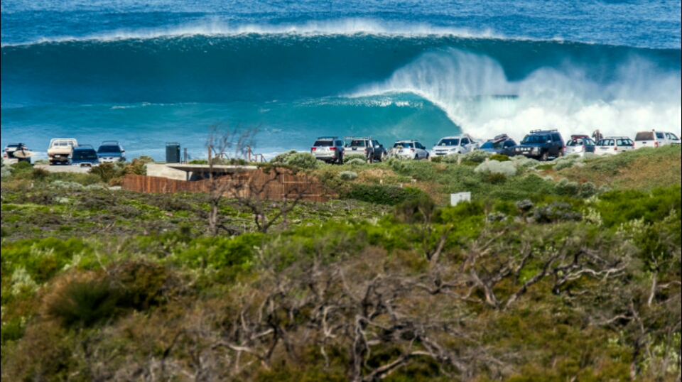 Shedboards surfboard repairs | 9 Roscoe St, Bondi NSW 2026, Australia | Phone: 0498 478 314