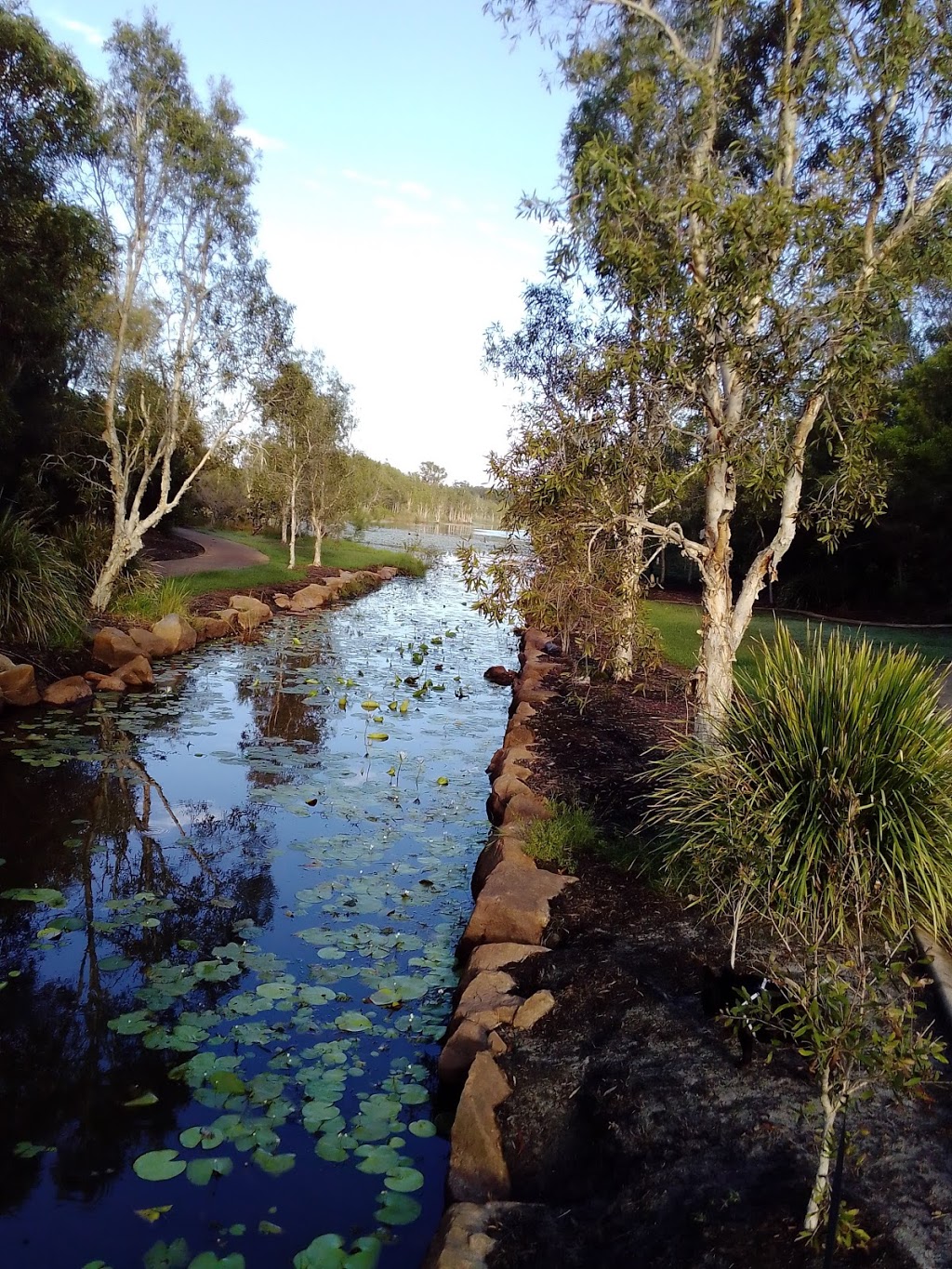 Sandstone Lakes | park | Ningi QLD 4511, Australia