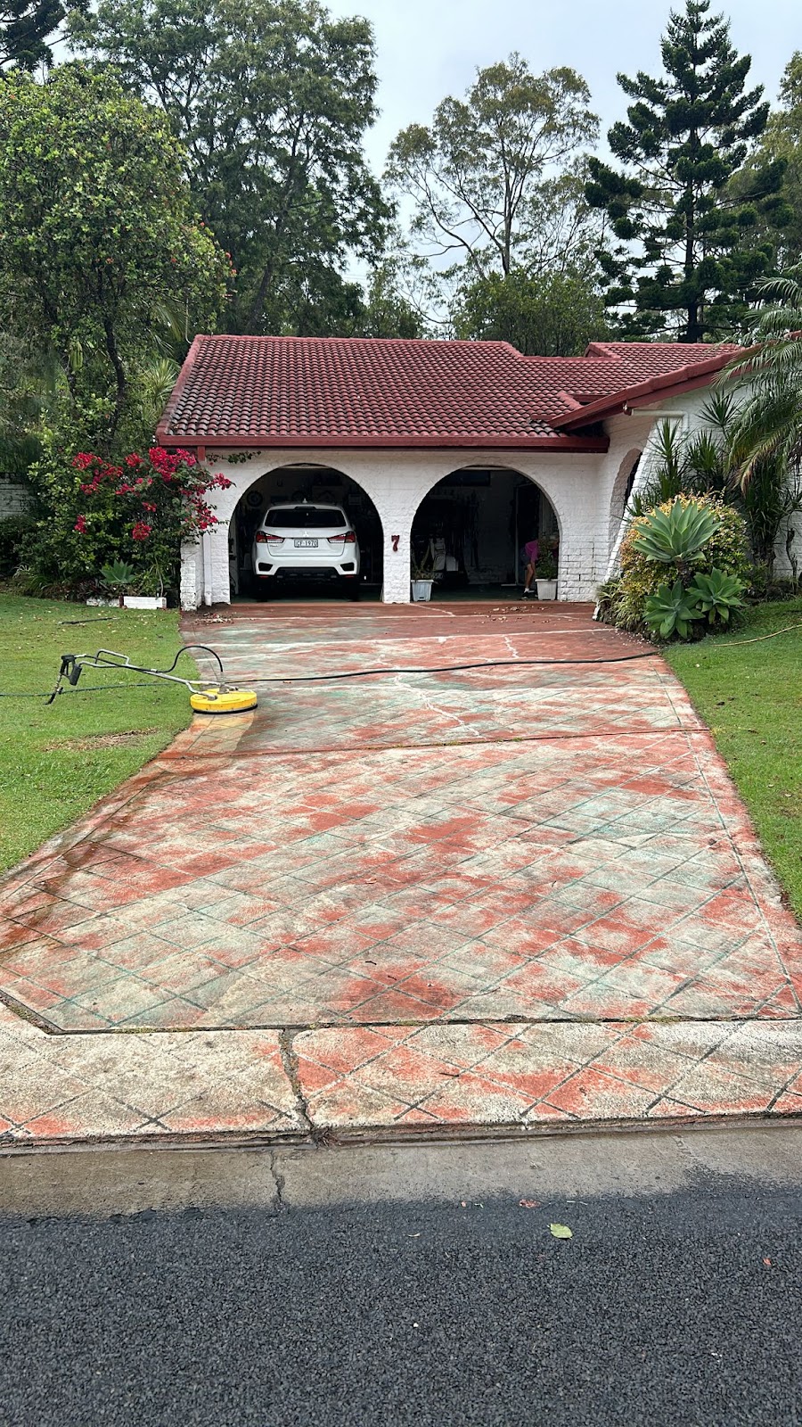 Arc painting and repairs | 201 Pioneer Rd, Fairy Meadow NSW 2519, Australia | Phone: 0478 452 103