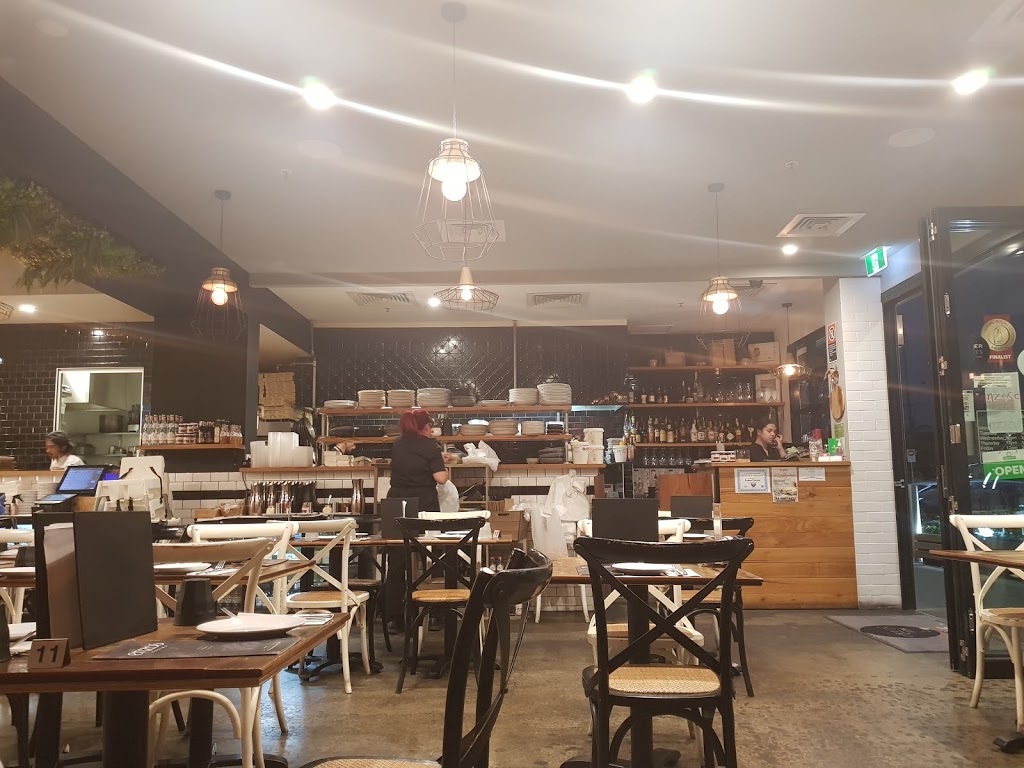 Enzos Cucina | restaurant | 1 Ingham Dr, Casula NSW 2170, Australia | 0296014411 OR +61 2 9601 4411