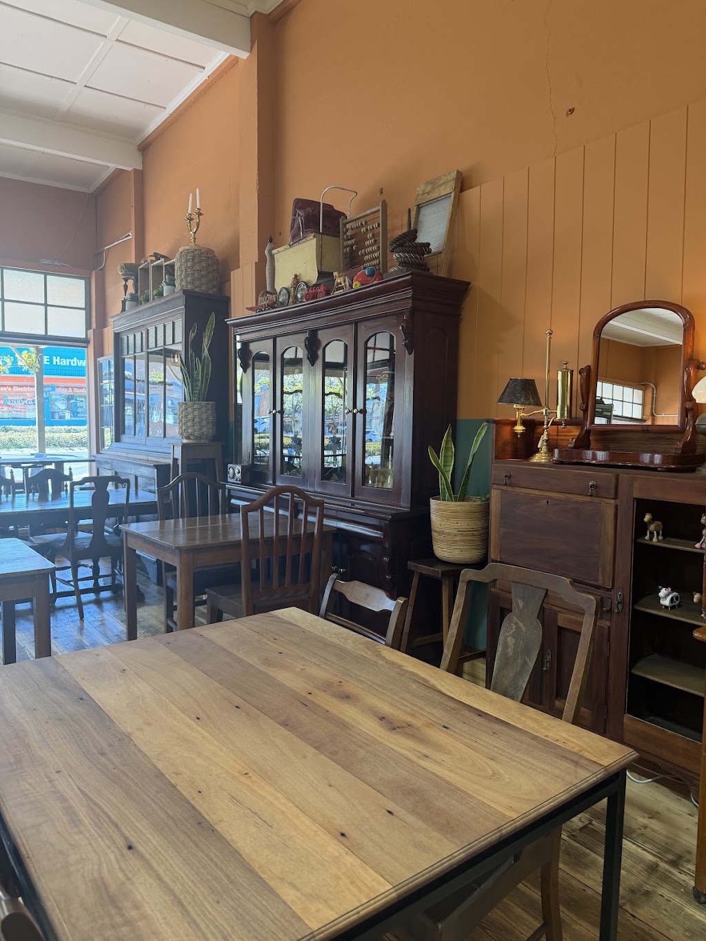 Kaniva Bakery | 58 Commercial St E, Kaniva VIC 3419, Australia | Phone: 0408 775 059