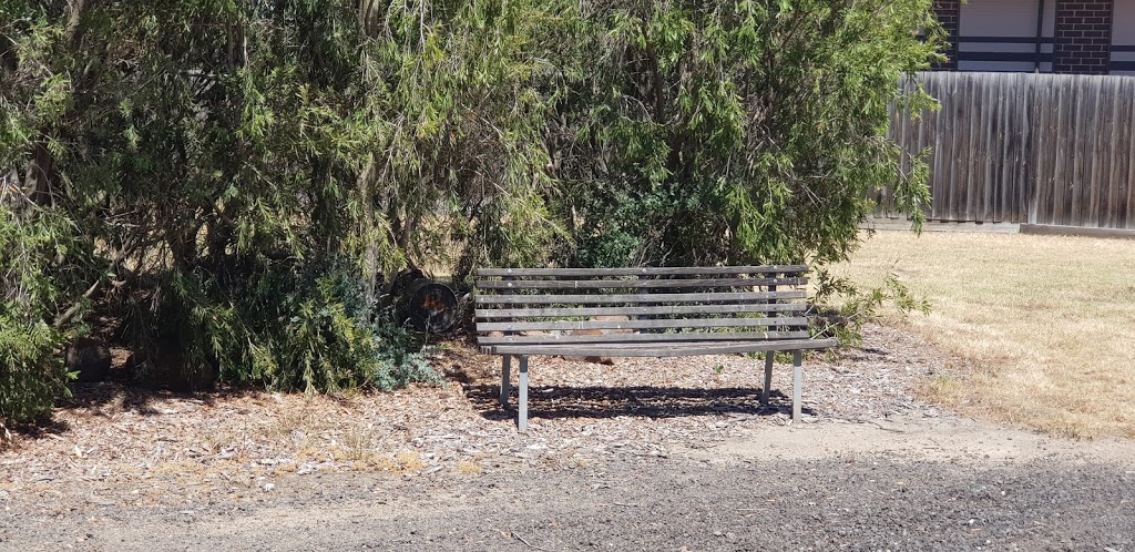 Leilani Park | park | 14 Leilani Grove, Thomastown VIC 3074, Australia