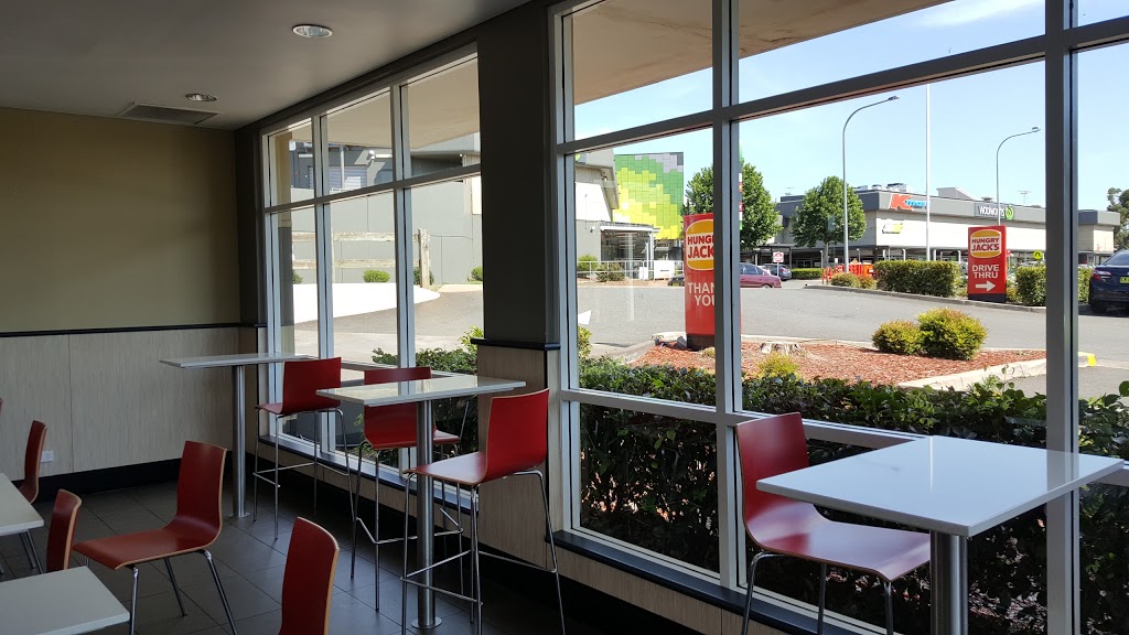 Hungry Jacks Burgers Minto | 104 Pembroke Rd, Minto NSW 2566, Australia | Phone: (02) 9824 5277