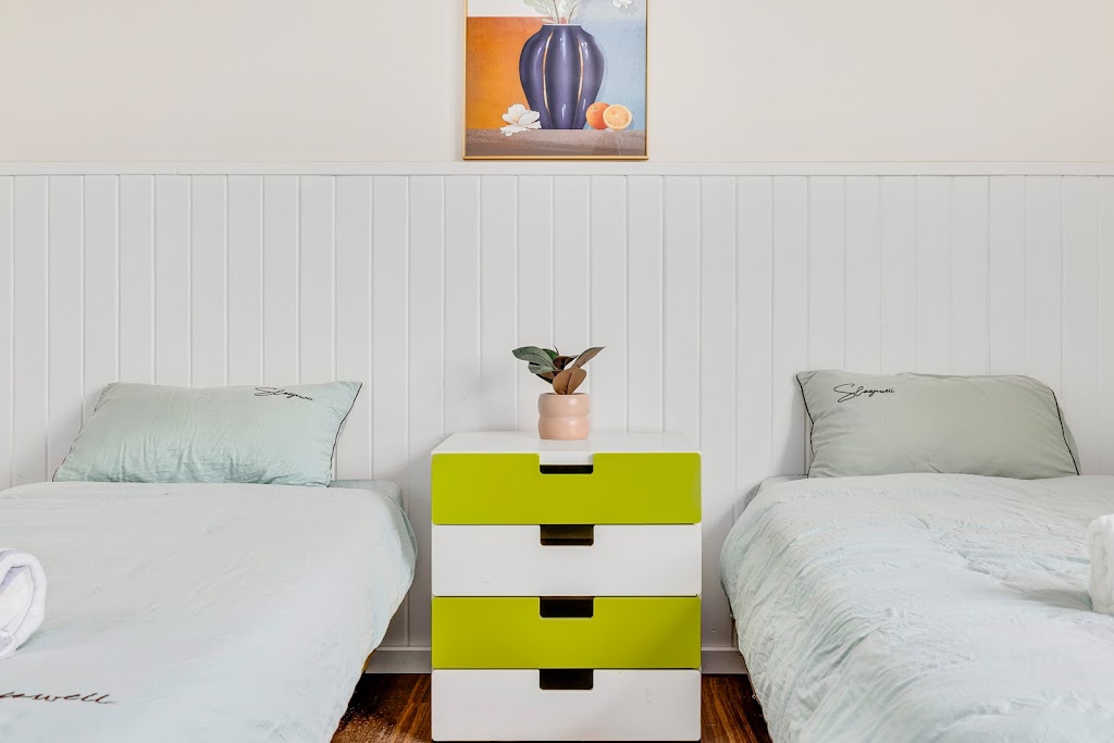 Alps Lakeview Lodge | 1 Jerrara Dr, East Jindabyne NSW 2627, Australia | Phone: 0422 575 189