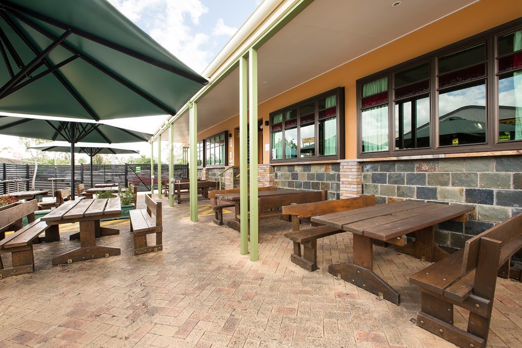 Irish Finnegans | restaurant | 34 High Range Dr, Condon QLD 4815, Australia | 0747237777 OR +61 7 4723 7777