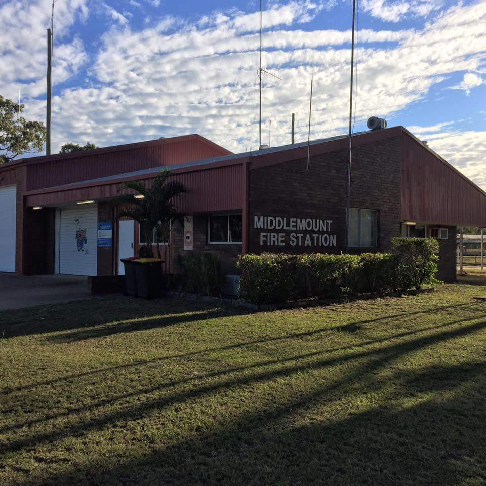 Middlemount Fire Station | fire station | 2 Burns Ct, Middlemount QLD 4746, Australia | 0749857260 OR +61 7 4985 7260