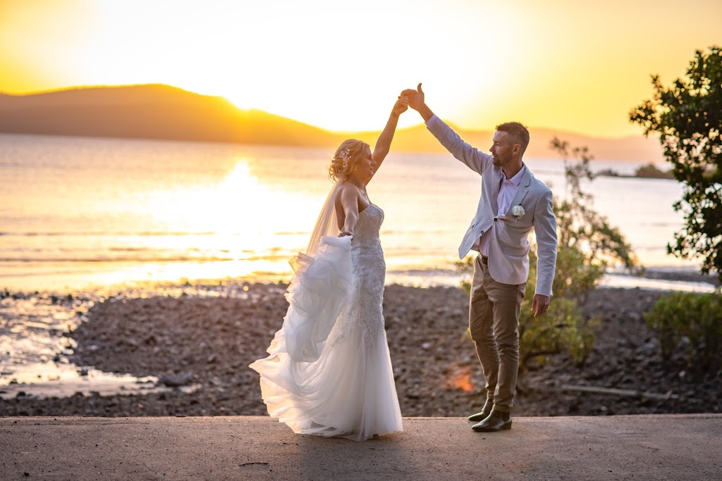 Divine Weddings Whitsundays | 60 Valley Dr, Cannonvale QLD 4802, Australia | Phone: 0410 164 692