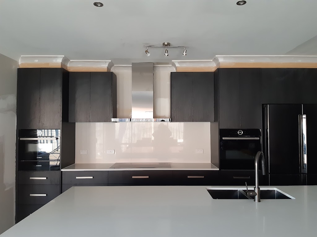 Crosscut Kitchens | 37 Della Torre Rd, Moe VIC 3825, Australia | Phone: 0410 077 491