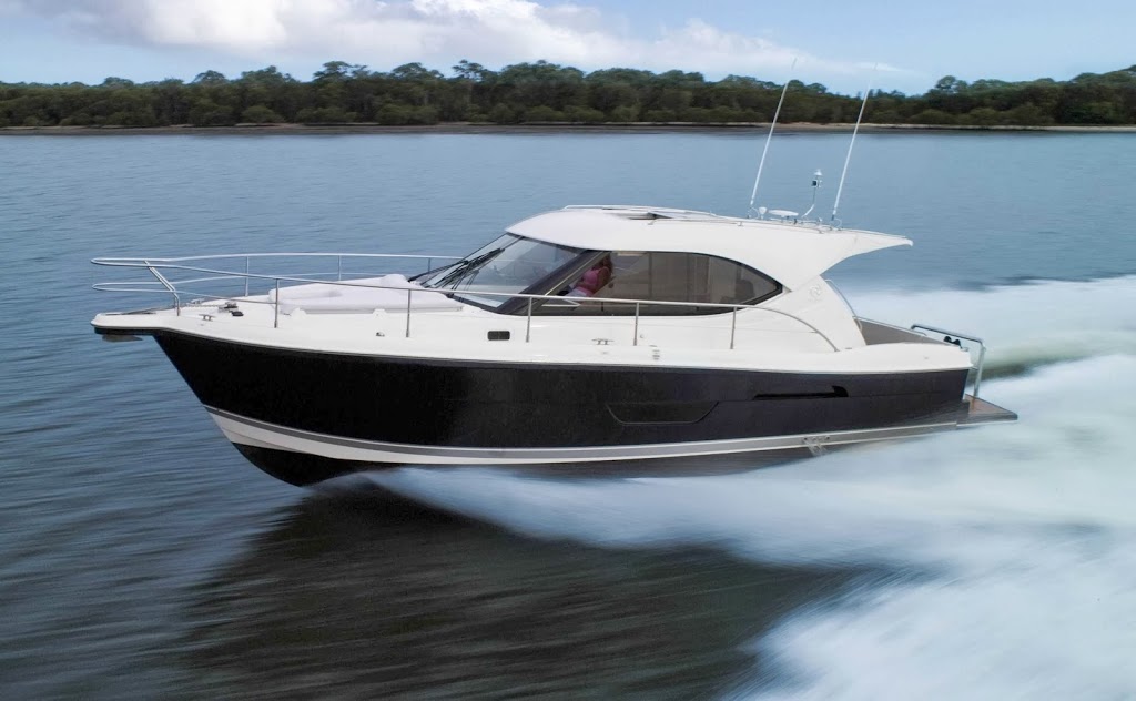 Boat Brokers of Tasmania | store | Oyster Cove Marina, 1 Ferry Rd, Kettering TAS 7155, Australia | 0362674259 OR +61 3 6267 4259