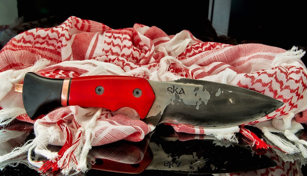 Saxon Knives Australia |  | 11 Alice St, Blackstone QLD 4304, Australia | 0432261567 OR +61 432 261 567