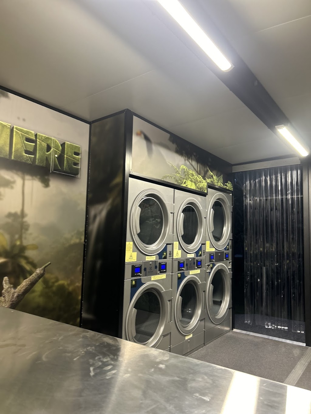 Best Soapbox Laundromat - North Booval | Located in Uniting Church, 114 Jacaranda St, North Booval QLD 4304, Australia | Phone: 0402 440 381