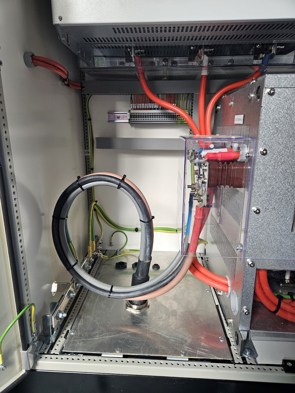 Elite Electrical | 5 Oaks Ct, Sorell TAS 7172, Australia | Phone: 0400 896 828 Elite Electrical | 5 Oaks Ct, Sorell TAS 7172, Australia | Phone: 0400 896 828