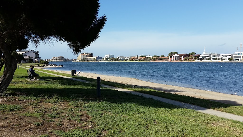 Towpath Reserve | park | LOT 73 Military Rd, Tennyson SA 5022, LOT 73 Military Rd, Tennyson SA 5022, Australia