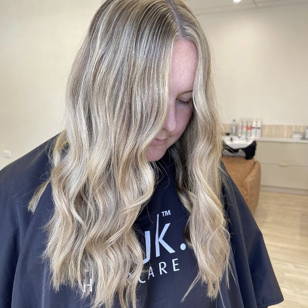 Madison Jane Hair | 22 Bridge St W, Benalla VIC 3672, Australia | Phone: 0490 240 534