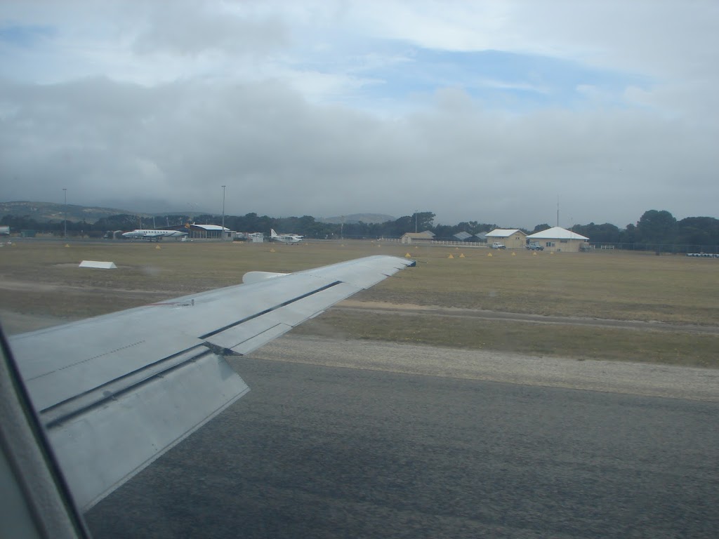 Flinders Island-Whitemark-Palana Airport | airport | 122 Palana Rd, Whitemark TAS 7255, Australia | 0363592144 OR +61 3 6359 2144