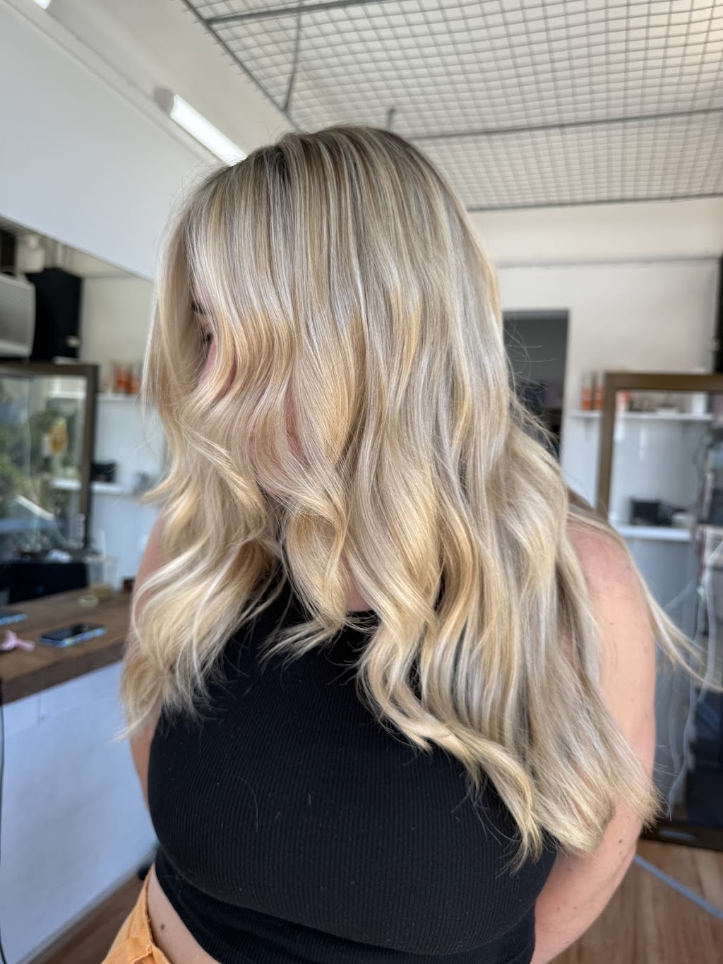 Hayley Nicola Hair | 33 Campbell Parade, Bondi Beach NSW 2026, Australia | Phone: 0434 005 717